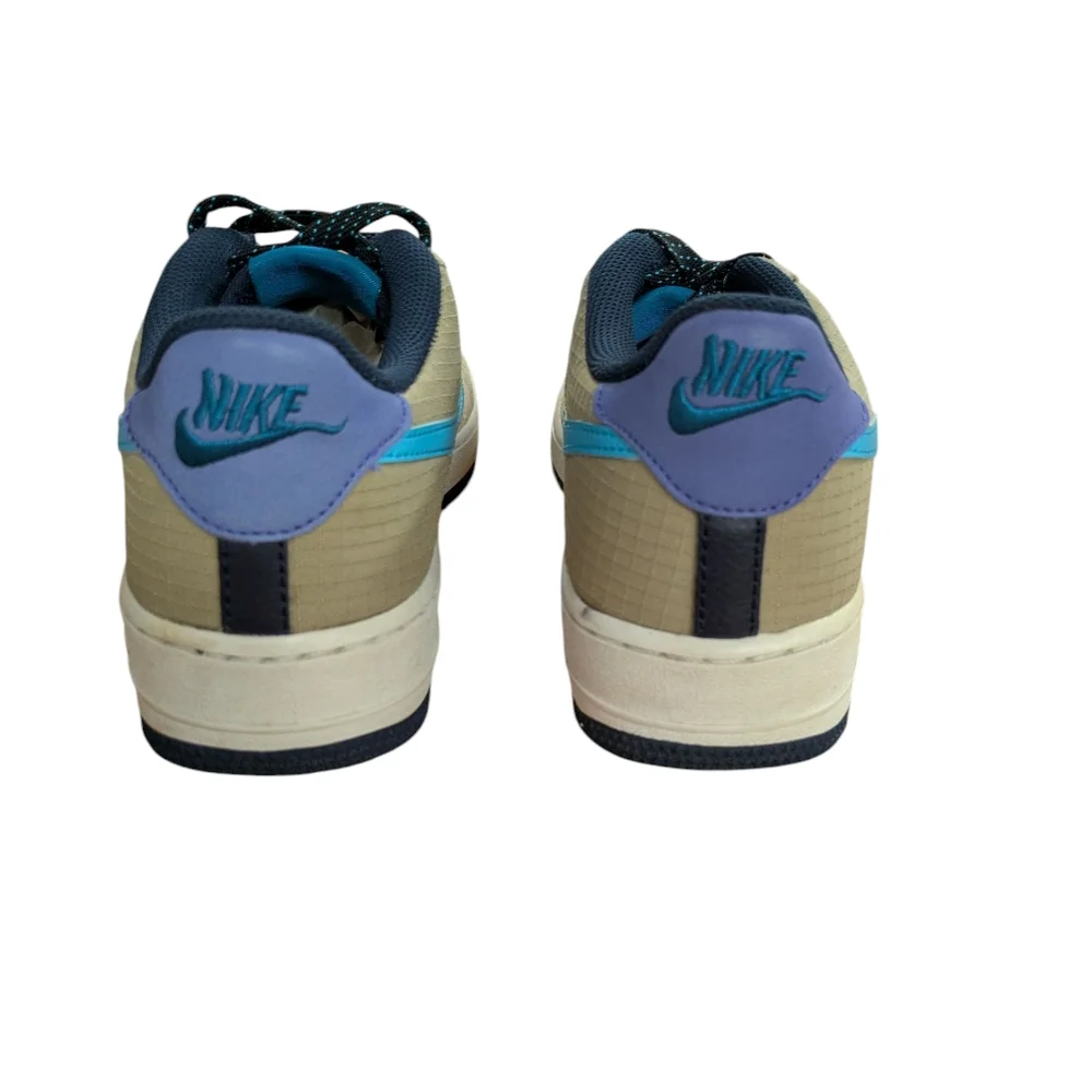 NIke Air Force 1 Boys Size 6.5 Youth